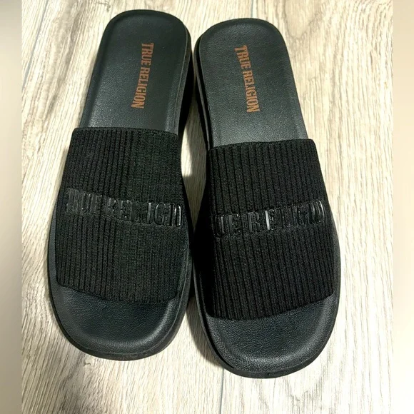 TRUE RELIGION platform sandals - Picture 1 of 5